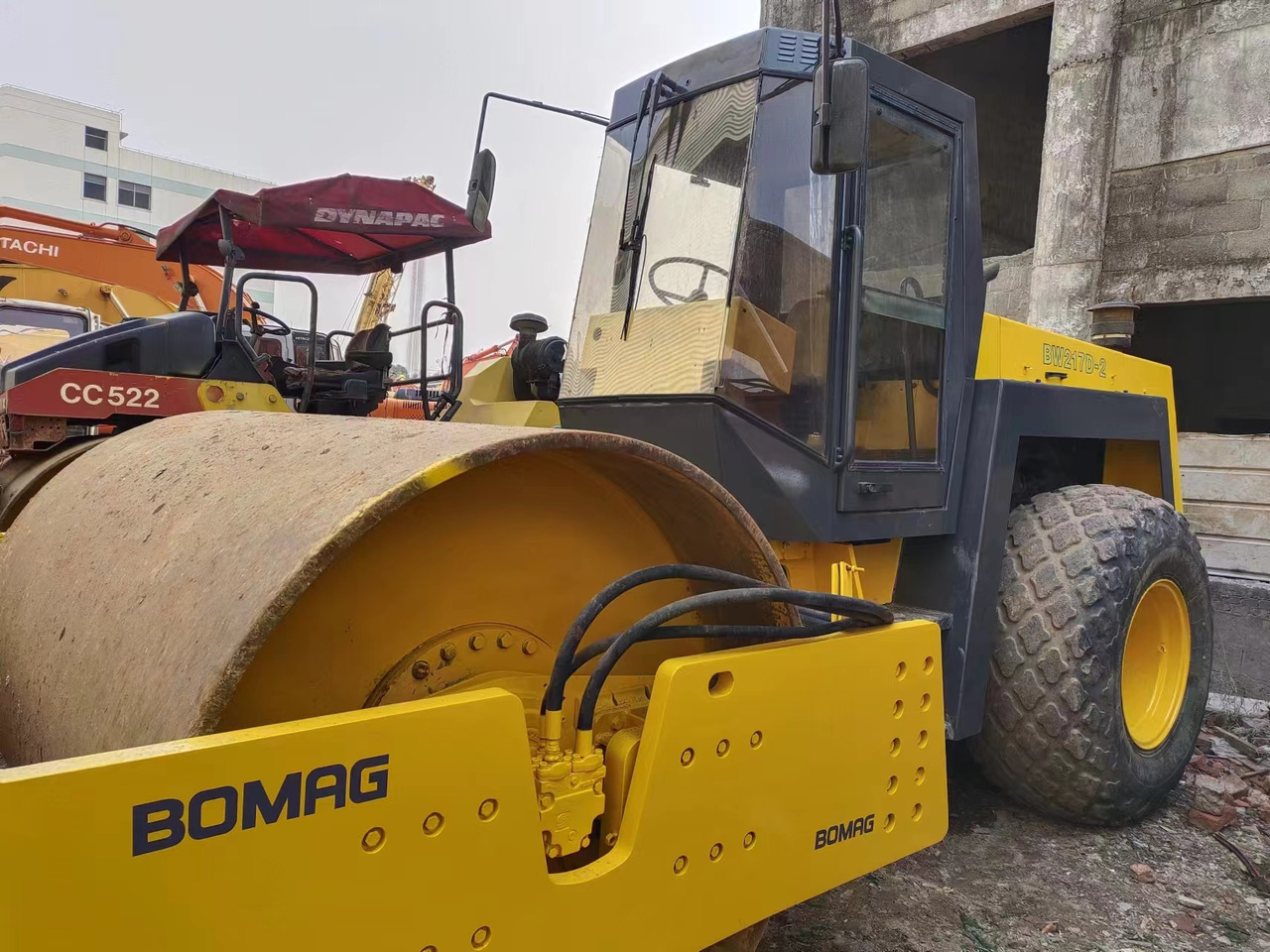 BOMAG BW217D - مدماج: صور 1 BOMAG BW217D - مدماج: صور 1