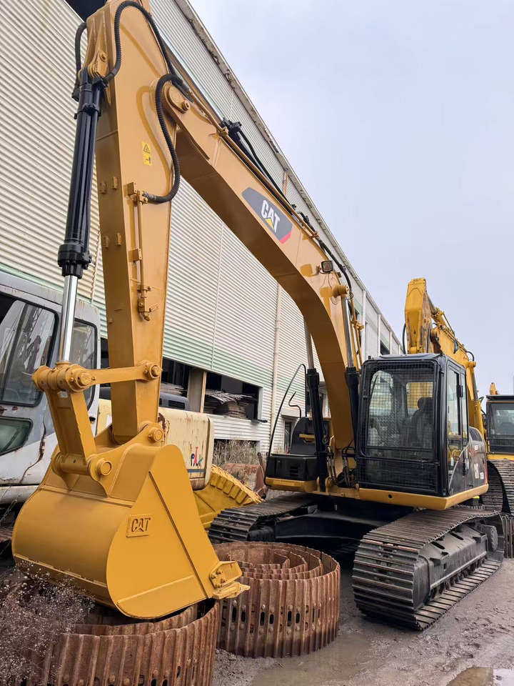 CATERPILLAR 315D2 - حفارات زحافة: صور 2 CATERPILLAR 315D2 - حفارات زحافة: صور 2