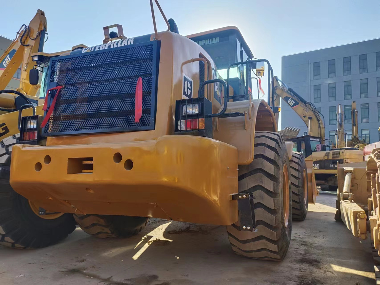 CATERPILLAR 950H - اللودر بعجل: صور 4 CATERPILLAR 950H - اللودر بعجل: صور 4