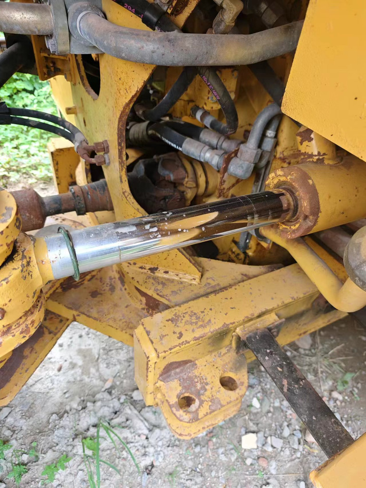 CATERPILLAR 966H - اللودر بعجل: صور 5 CATERPILLAR 966H - اللودر بعجل: صور 5