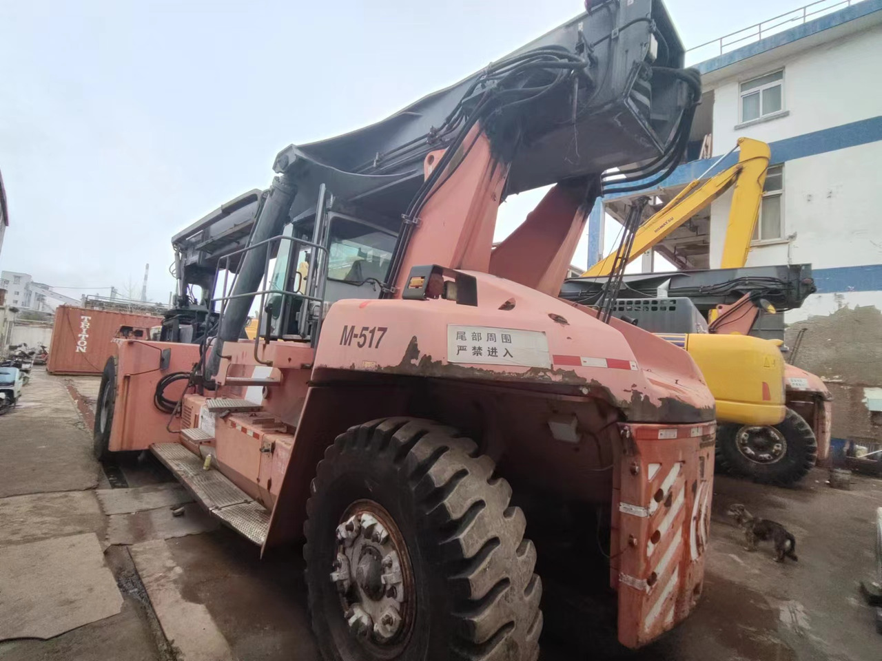 KALMAR DRF450 - رافعات حاويات: صور 1 KALMAR DRF450 - رافعات حاويات: صور 1