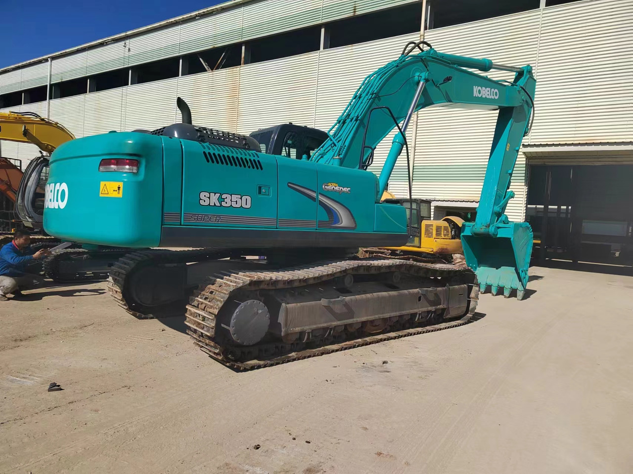KOBELCO SK350LC-8 - حفارات زحافة: صور 2 KOBELCO SK350LC-8 - حفارات زحافة: صور 2