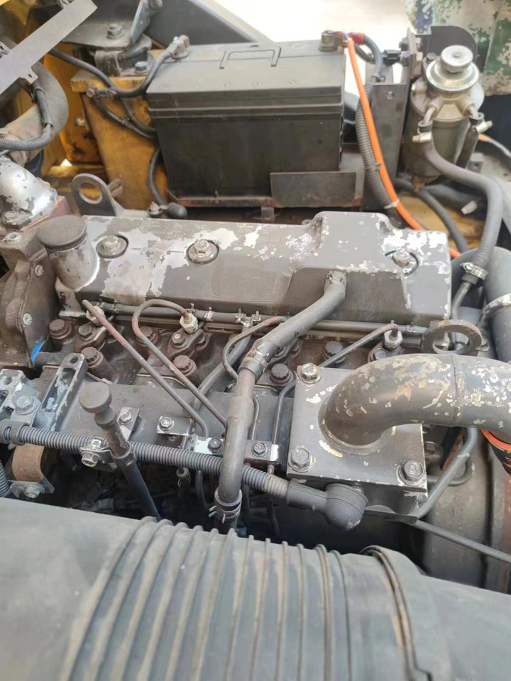 KOMATSU FD50 original - رافعة شوكية ديزل: صور 4 KOMATSU FD50 original - رافعة شوكية ديزل: صور 4