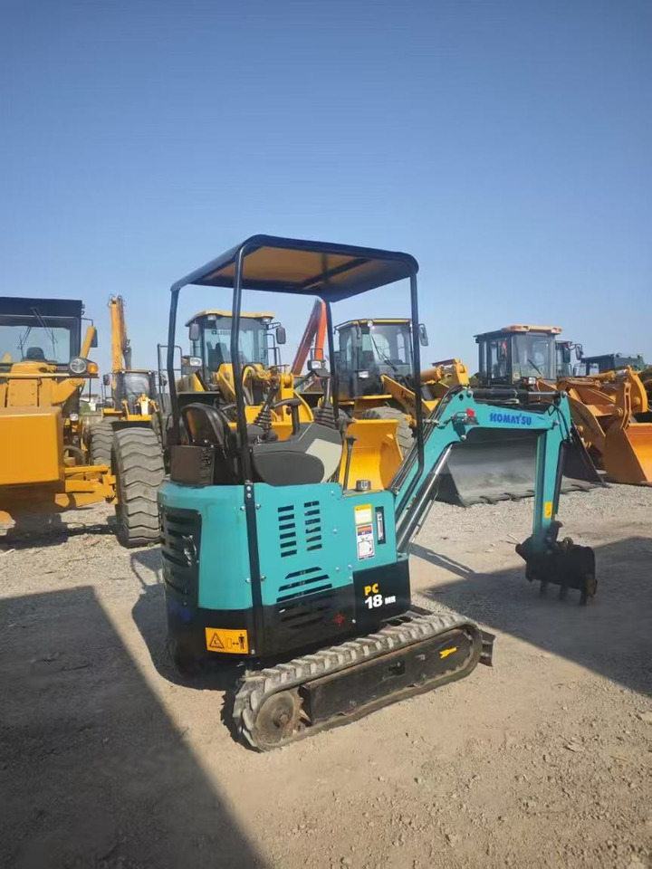 KOMATSU PC18 - حفارة مصغرة: صور 4 KOMATSU PC18 - حفارة مصغرة: صور 4
