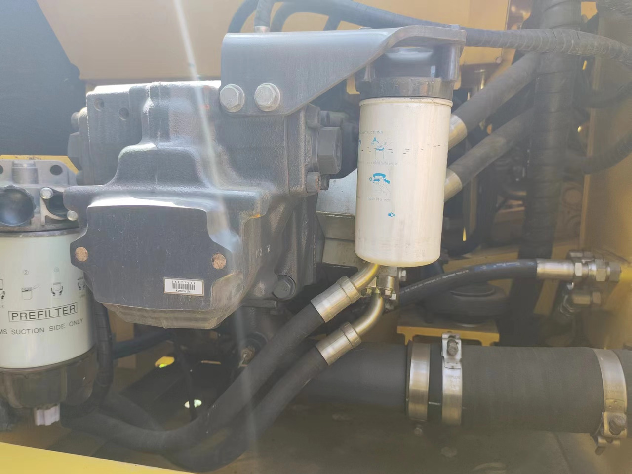 KOMATSU PC200-8 - حفارات زحافة: صور 4 KOMATSU PC200-8 - حفارات زحافة: صور 4