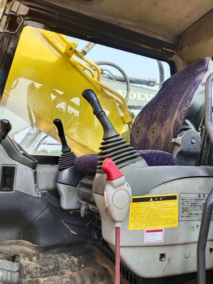 KOMATSU PC400-7 - حفارات زحافة: صور 4 KOMATSU PC400-7 - حفارات زحافة: صور 4