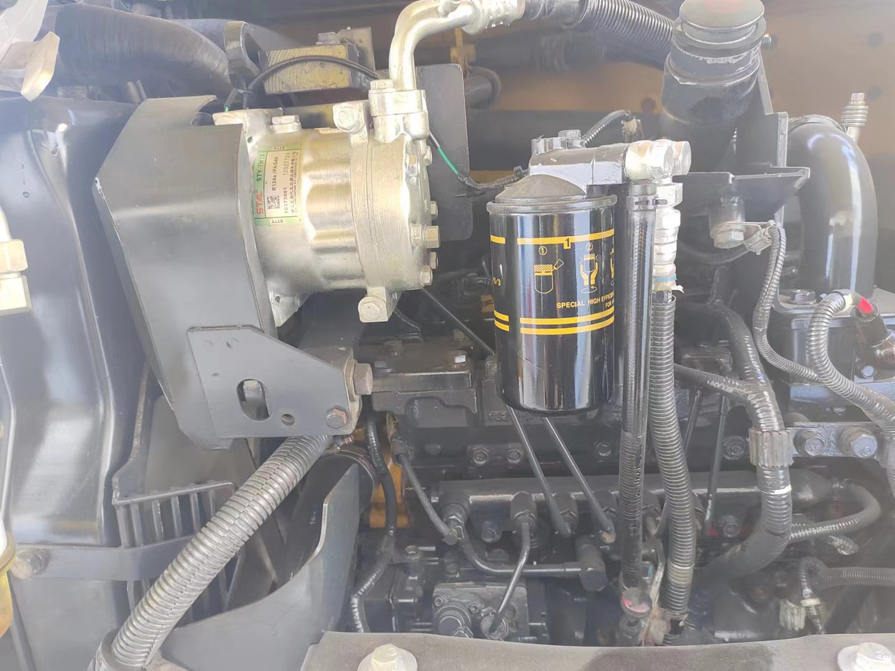 حفارة مصغرة KOMATSU PC60-8 PC70-8 PC55 PC60 PC58: صور 6 حفارة مصغرة KOMATSU PC60-8 PC70-8 PC55 PC60 PC58: صور 6