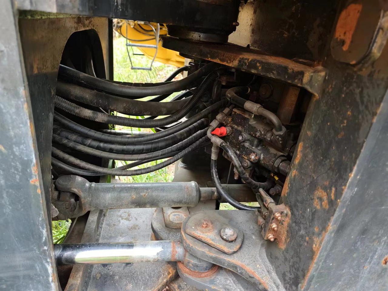 KOMATSU WA380-6 - اللودر بعجل: صور 2 KOMATSU WA380-6 - اللودر بعجل: صور 2