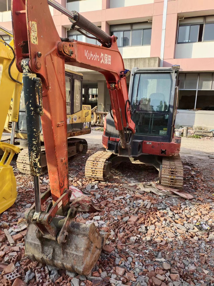 KUBOTA KX155-5 - حفارة مصغرة: صور 2 KUBOTA KX155-5 - حفارة مصغرة: صور 2