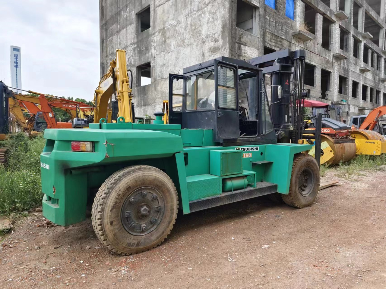 MITSUBISHI 16ton diesel forklift Japan made - رافعة شوكية ديزل: صور 4 MITSUBISHI 16ton diesel forklift Japan made - رافعة شوكية ديزل: صور 4