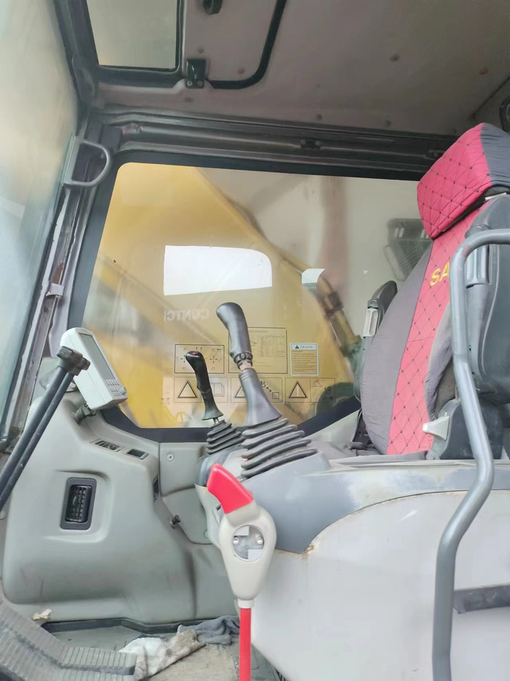 SANY SY215C-9 - حفارات زحافة: صور 3 SANY SY215C-9 - حفارات زحافة: صور 3