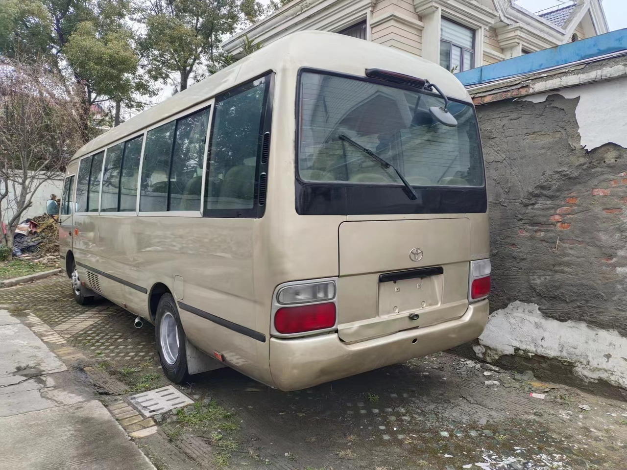 TOYOTA Coaster - باص النقل بين المدن: صور 2 TOYOTA Coaster - باص النقل بين المدن: صور 2