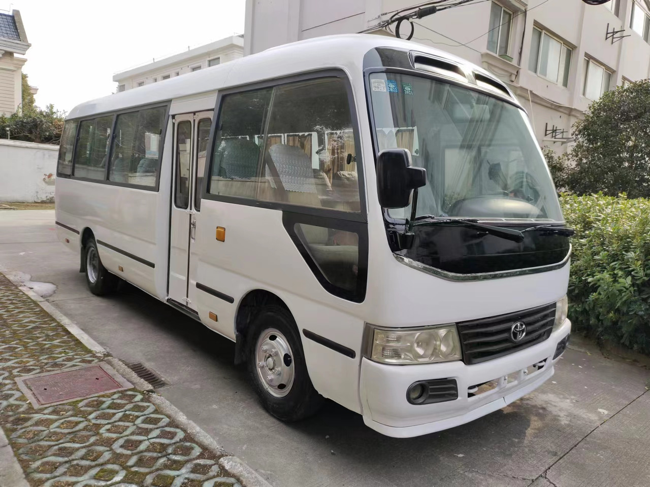 TOYOTA coaster - حافلة صغيرة, ميكروباص: صور 1 TOYOTA coaster - حافلة صغيرة, ميكروباص: صور 1