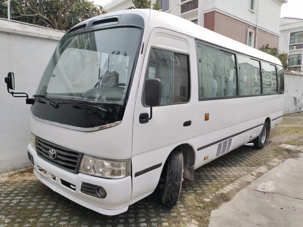TOYOTA coaster - حافلة صغيرة, ميكروباص: صور 2 TOYOTA coaster - حافلة صغيرة, ميكروباص: صور 2