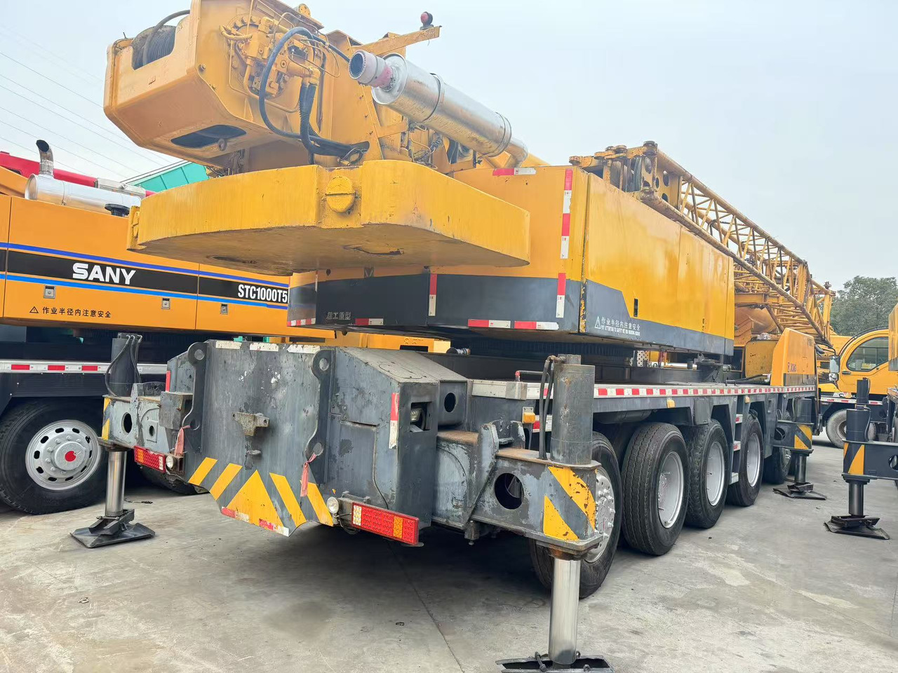 XCMG QY100K 100tons QY100K-2 - موبايل كرين: صور 4 XCMG QY100K 100tons QY100K-2 - موبايل كرين: صور 4