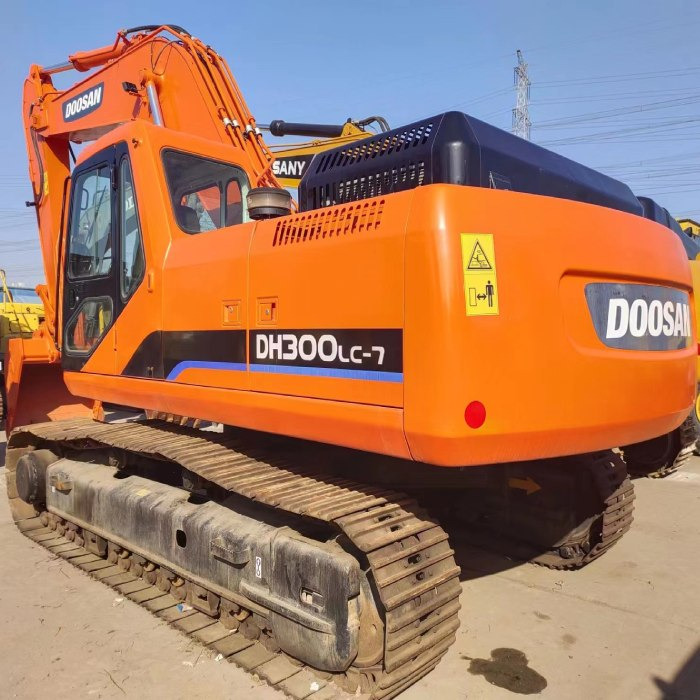 Doosan dh300lc-7 - حفارات زحافة: صور 2 Doosan dh300lc-7 - حفارات زحافة: صور 2