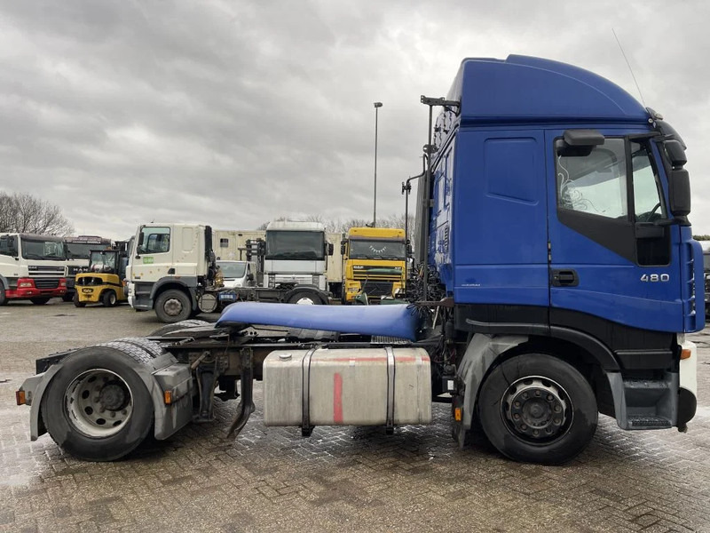 Iveco Stralis 440 Tractor unit - شاحنة جرار: صور 5 Iveco Stralis 440 Tractor unit - شاحنة جرار: صور 5