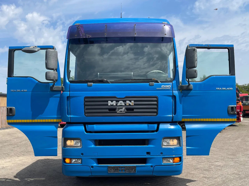 MAN TGA 26.430 TRACTOR UNIT - شاحنة جرار: صور 2 MAN TGA 26.430 TRACTOR UNIT - شاحنة جرار: صور 2