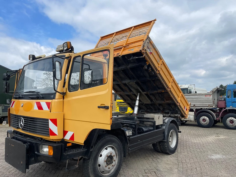 Mercedes-Benz 1314AK 3 SIDED TIPPER 4X4 - قلابات: صور 2 Mercedes-Benz 1314AK 3 SIDED TIPPER 4X4 - قلابات: صور 2