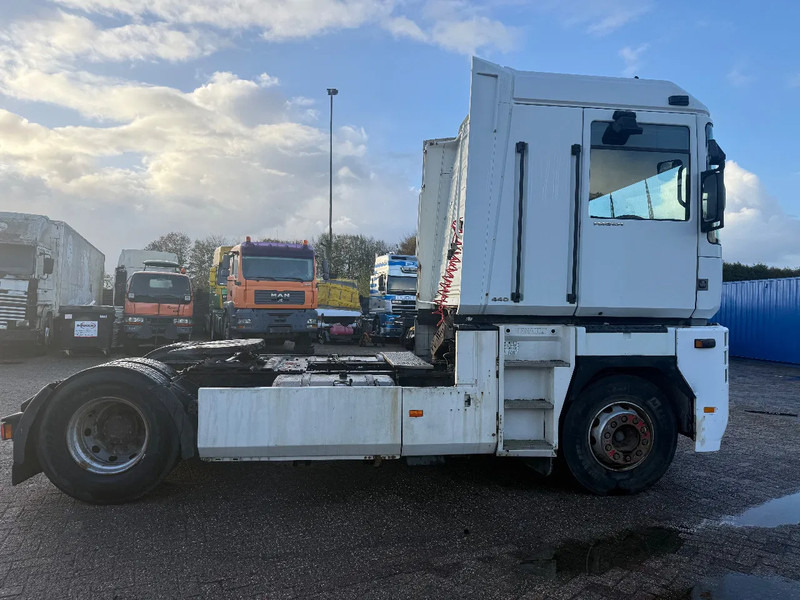 Renault Magnum 440 Tractor unit - شاحنة جرار: صور 5 Renault Magnum 440 Tractor unit - شاحنة جرار: صور 5