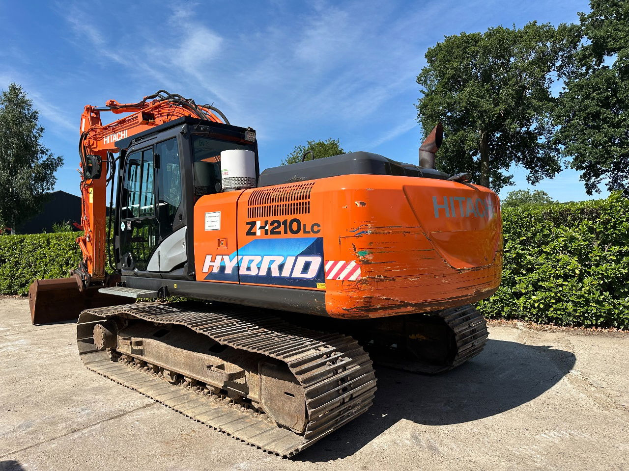 Hitachi ZH210LC-5B - حفارات زحافة: صور 3 Hitachi ZH210LC-5B - حفارات زحافة: صور 3