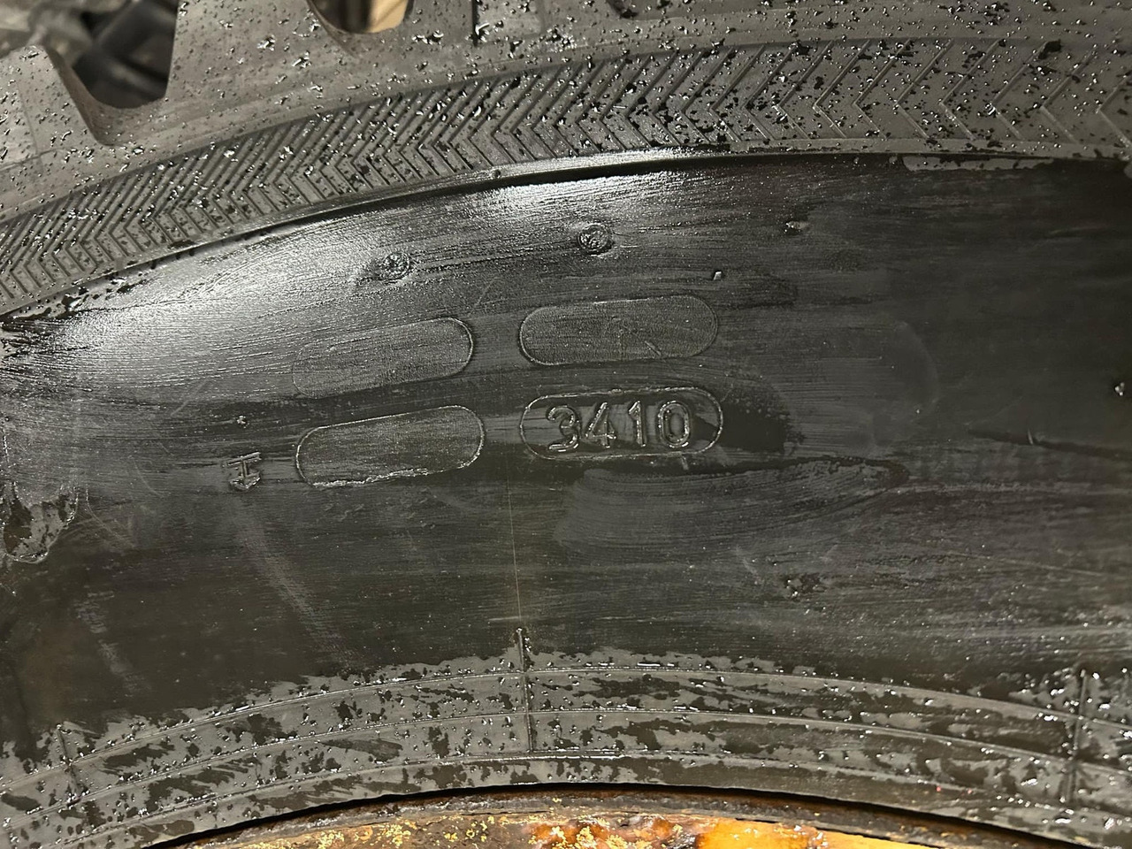 Andre TRI 2 Vinterdekk - عجلات - الآلات والماكينات الزراعية: صور 4 Andre TRI 2 Vinterdekk - عجلات - الآلات والماكينات الزراعية: صور 4