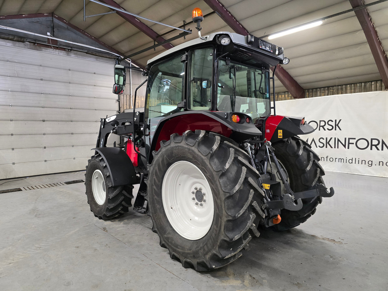 Massey Ferguson 5710M Dyna 4 #Som Ny - جرار: صور 3 Massey Ferguson 5710M Dyna 4 #Som Ny - جرار: صور 3