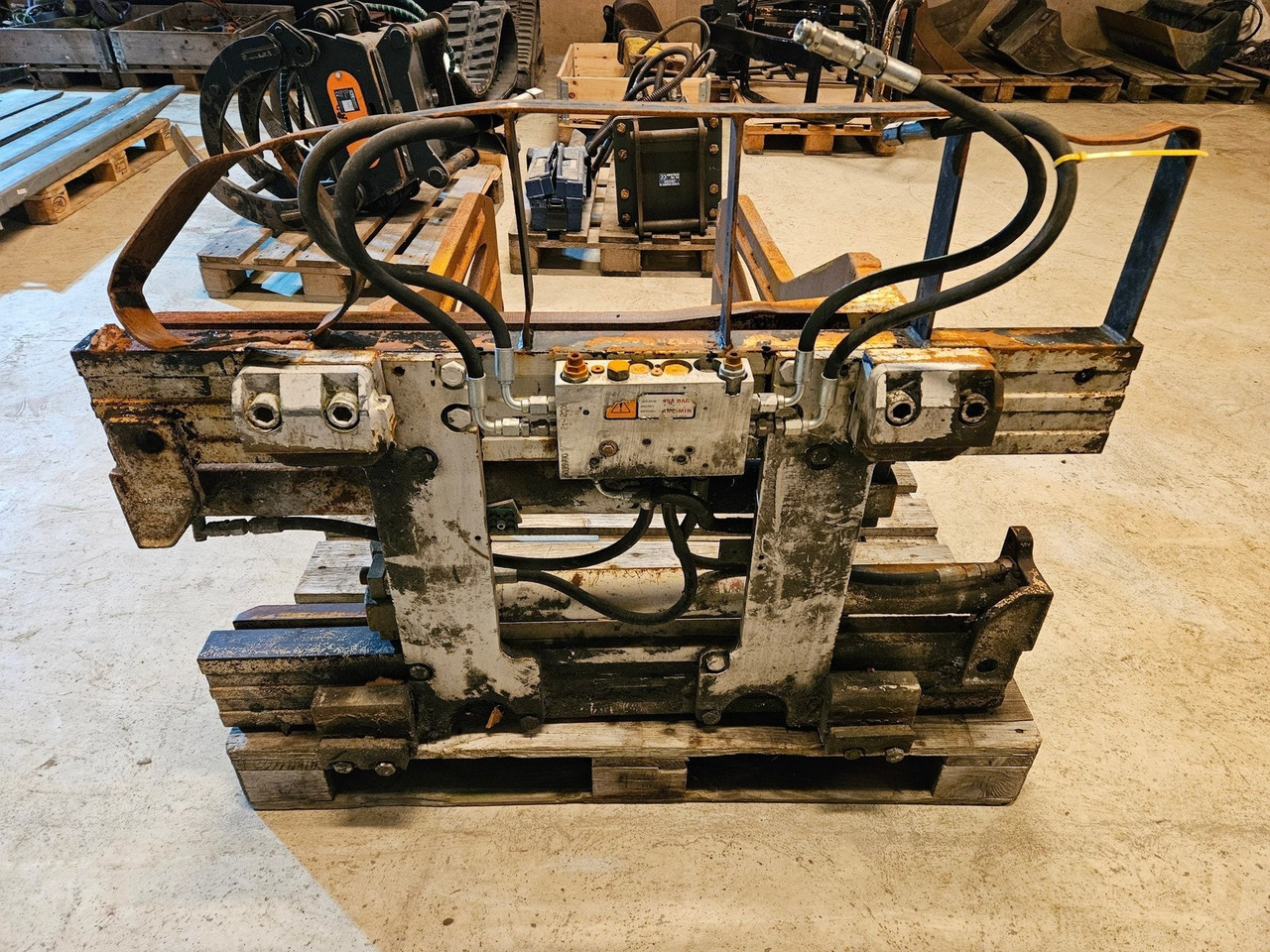 Toyota Klemaggregat - المشبك: صور 5 Toyota Klemaggregat - المشبك: صور 5