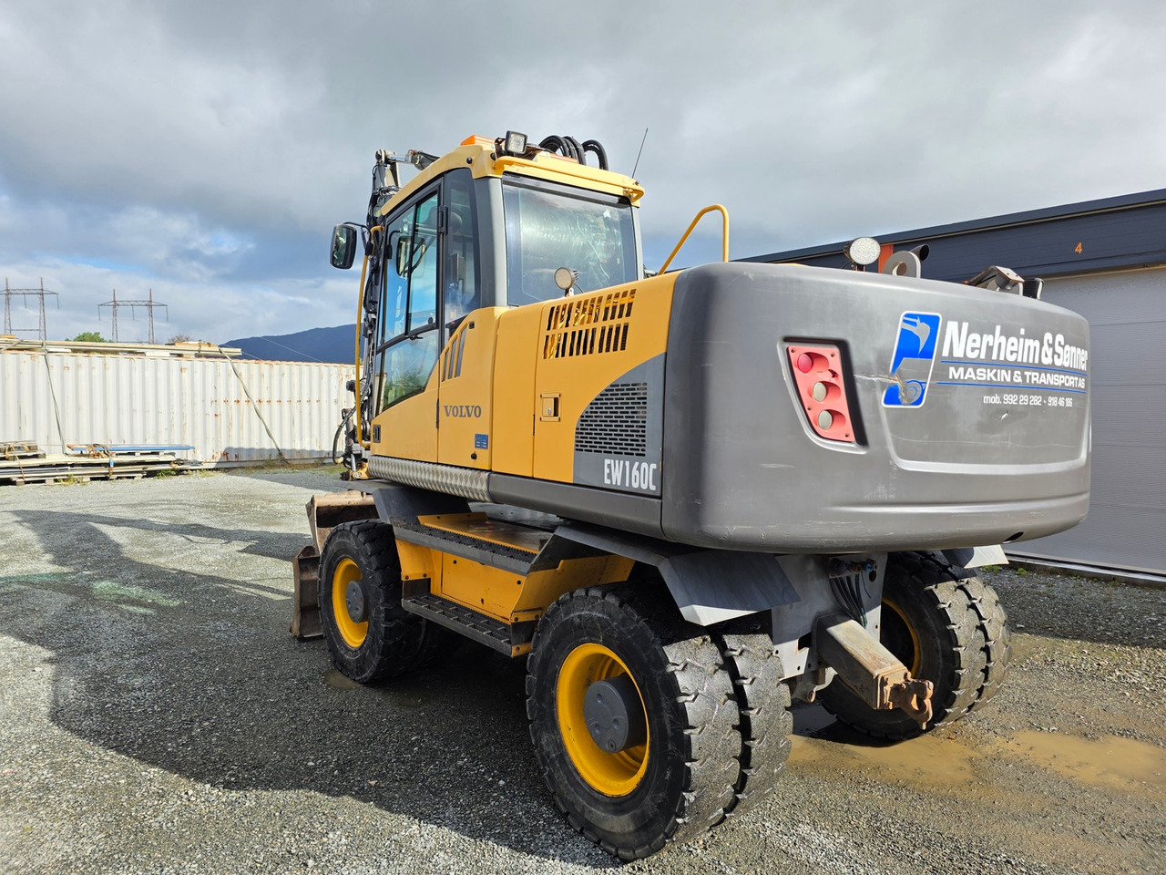 Volvo EW160C - حفارة على عجلات: صور 3 Volvo EW160C - حفارة على عجلات: صور 3