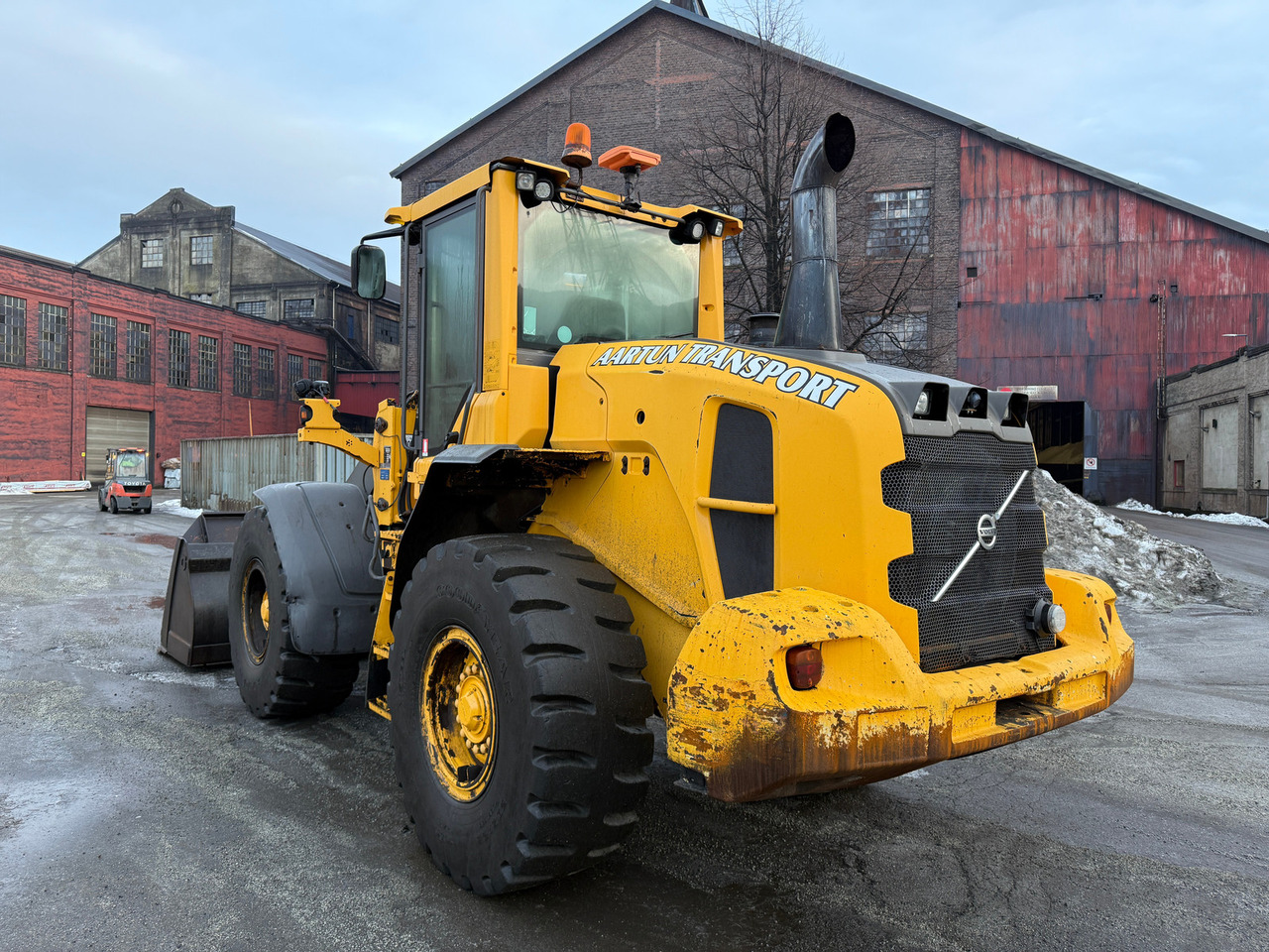 Volvo L70G - اللودر بعجل: صور 3 Volvo L70G - اللودر بعجل: صور 3
