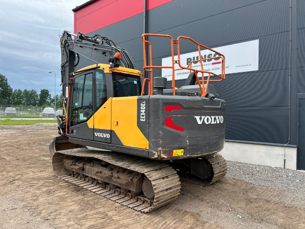 Volvo EC 140 EL - حفارات زحافة: صور 2 Volvo EC 140 EL - حفارات زحافة: صور 2