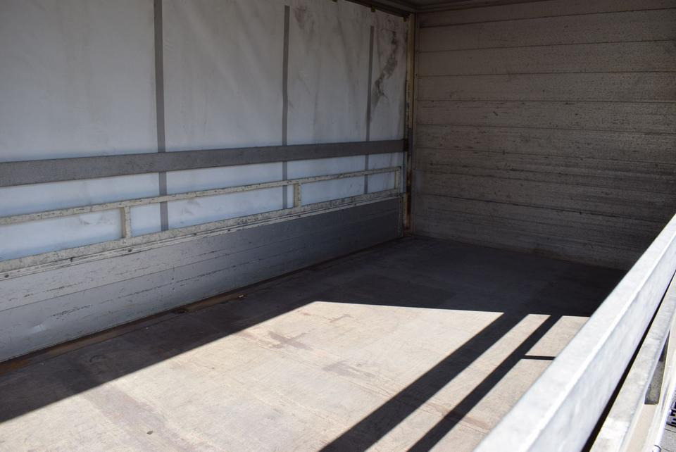 شاحنة ستارة Mercedes-Benz Vario Vario 616 D GetränkeNutzlast 2450KG: صور 15