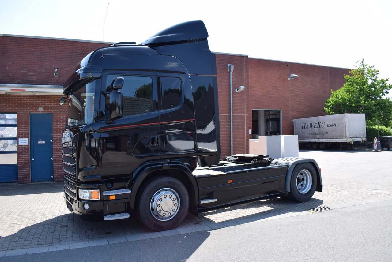 Scania R410 Highline Retarder Klima Standklima ACC - شاحنة جرار: صور 2 Scania R410 Highline Retarder Klima Standklima ACC - شاحنة جرار: صور 2