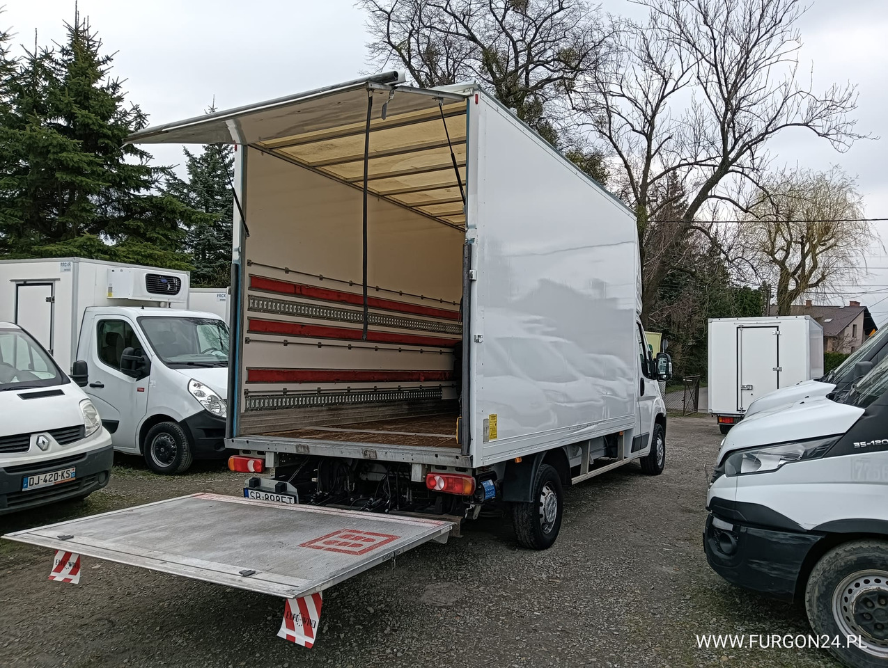 FIAT DUCATO KONTENER WINDA NR 742 - الشاحنات الصغيرة صندوق مغلق: صور 4 FIAT DUCATO KONTENER WINDA NR 742 - الشاحنات الصغيرة صندوق مغلق: صور 4