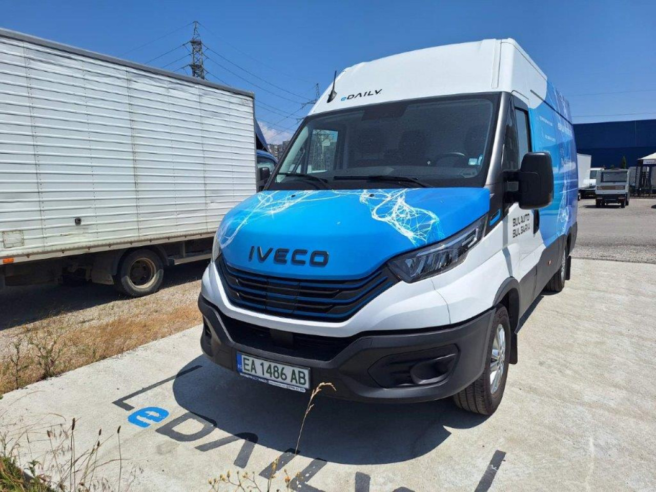 IVECO 35S14E/P - فان, فان كهربائية: صور 1 IVECO 35S14E/P - فان, فان كهربائية: صور 1