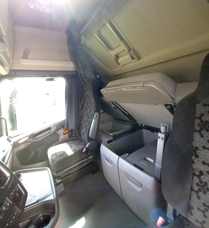 SCANIA S500 - شاحنة جرار: صور 2 SCANIA S500 - شاحنة جرار: صور 2