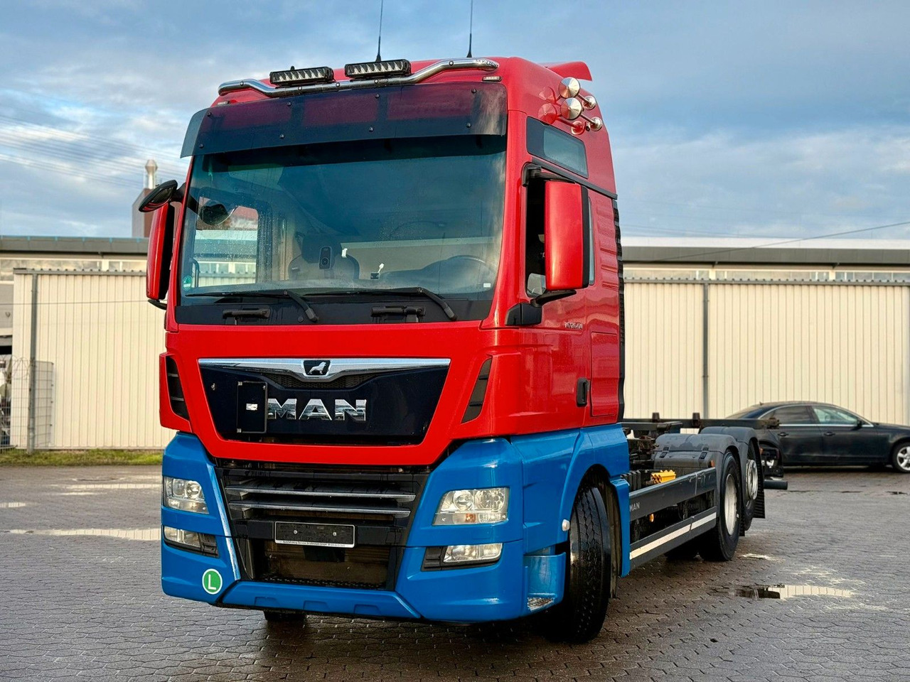 MAN TGX 26.470 XXL 6x2 BDF+Retarter +Standklima - شاحنات الحاويات / جسم علوي قابل للتغيير شاحنة: صور 1 MAN TGX 26.470 XXL 6x2 BDF+Retarter +Standklima - شاحنات الحاويات / جسم علوي قابل للتغيير شاحنة: صور 1