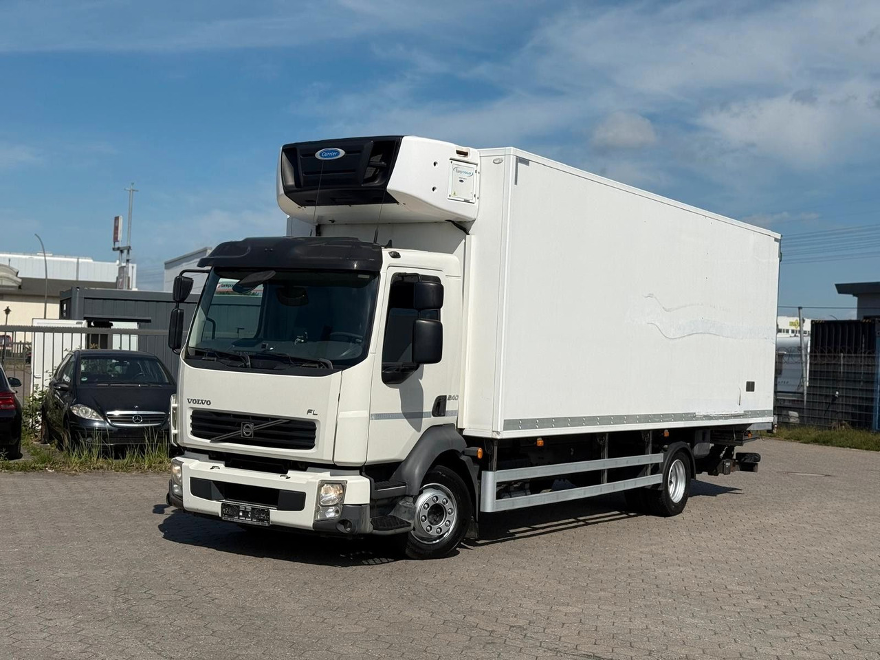 Volvo FL 240 Carrier Easy Cold+Hebebühne - مبردة شاحنة: صور 5 Volvo FL 240 Carrier Easy Cold+Hebebühne - مبردة شاحنة: صور 5