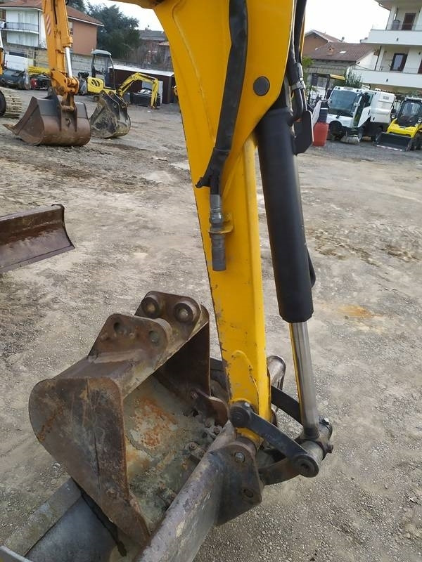 حفارة مصغرة JCB 8030 ZTS: صور 6