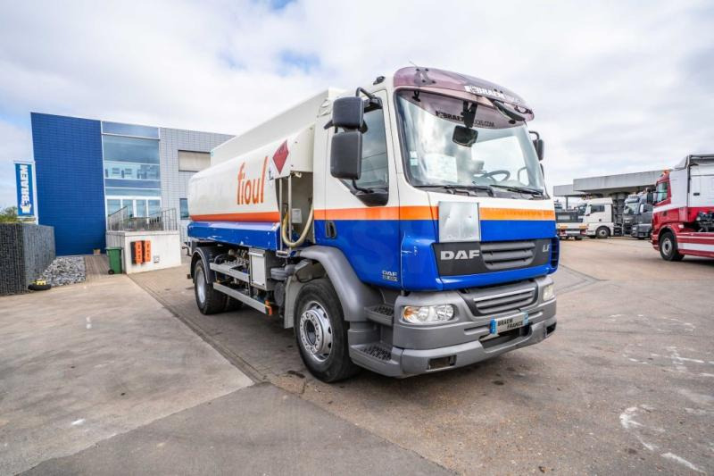 DAF LF55 280+ ALU 13000L/4 COMP. - شاحنة صهريج: صور 2 DAF LF55 280+ ALU 13000L/4 COMP. - شاحنة صهريج: صور 2