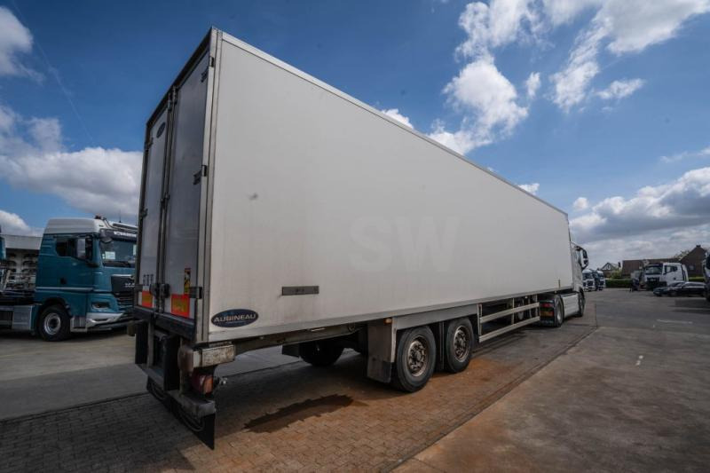 Lecitrailer AUBINEAU CARRIER VECTOR 1550 - نصف مقطورة: صور 4 Lecitrailer AUBINEAU CARRIER VECTOR 1550 - نصف مقطورة: صور 4