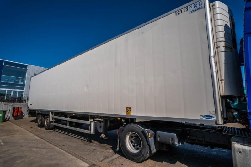 Lecitrailer AUBINEAU+CARRIER VECTOR 1550 - نصف مقطورة: صور 2 Lecitrailer AUBINEAU+CARRIER VECTOR 1550 - نصف مقطورة: صور 2