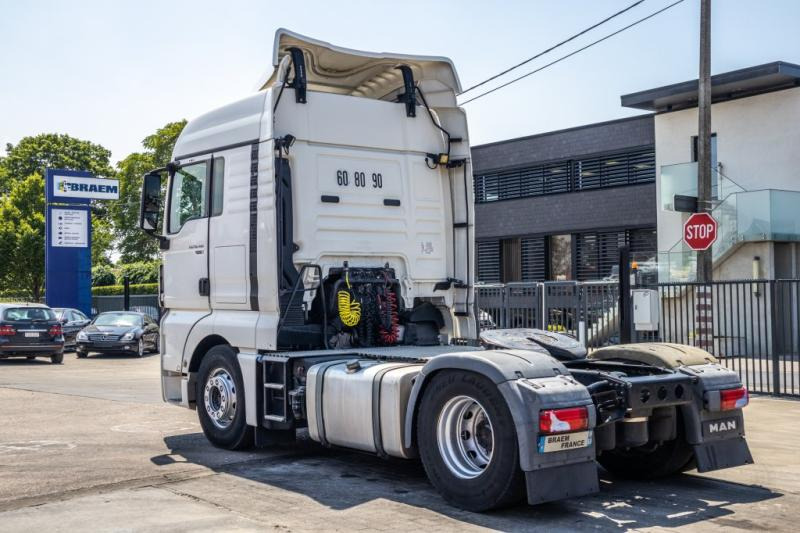 MAN TGX 18.480 XLX BLS+E6+INTARDER - شاحنة جرار: صور 4 MAN TGX 18.480 XLX BLS+E6+INTARDER - شاحنة جرار: صور 4