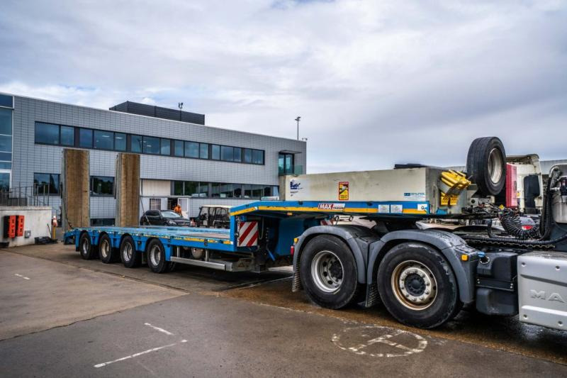 MAX TRAILER MAX TRAILER 110-F-S44+3XSTEERING/DIR. - عربة مسطحة منخفضة نصف مقطورة: صور 2 MAX TRAILER MAX TRAILER 110-F-S44+3XSTEERING/DIR. - عربة مسطحة منخفضة نصف مقطورة: صور 2