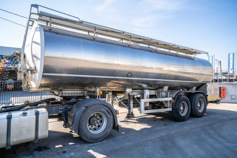 Magyar CITERNE HYDROLIQUE MONO-CUVE + 26.000 L - نصف مقطورة صهريج: صور 1 Magyar CITERNE HYDROLIQUE MONO-CUVE + 26.000 L - نصف مقطورة صهريج: صور 1