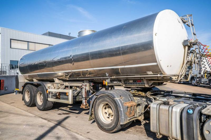 Magyar CITERNE HYDROLIQUE MONO-CUVE + 26.000 L - نصف مقطورة صهريج: صور 2 Magyar CITERNE HYDROLIQUE MONO-CUVE + 26.000 L - نصف مقطورة صهريج: صور 2