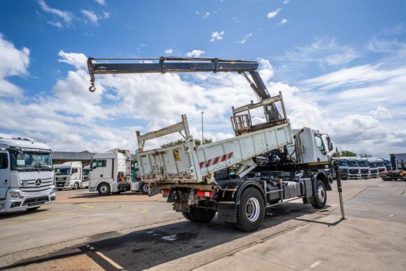 Renault KERAX 370 DXI + TRI BENNE+HIAB 16t/m + 2 EXT - قلابات, شاحنة كرين: صور 4 Renault KERAX 370 DXI + TRI BENNE+HIAB 16t/m + 2 EXT - قلابات, شاحنة كرين: صور 4