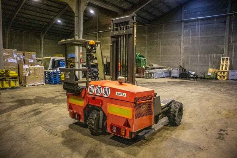 TRANSMANUT TCI MF23-2000KG-CHARIOT EMBARQUE-3XDir. - رافعة شوكية مثبتة على شاحنة: صور 3 TRANSMANUT TCI MF23-2000KG-CHARIOT EMBARQUE-3XDir. - رافعة شوكية مثبتة على شاحنة: صور 3