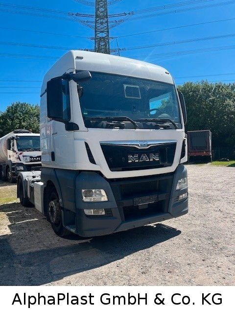 MAN 18.400 / 4x2 Hydraulik Orginal KM TipTop 18.400 / 4x2 Hydraulik Orginal KM TipTop - شاحنة جرار: صور 2 MAN 18.400 / 4x2 Hydraulik Orginal KM TipTop 18.400 / 4x2 Hydraulik Orginal KM TipTop - شاحنة جرار: صور 2