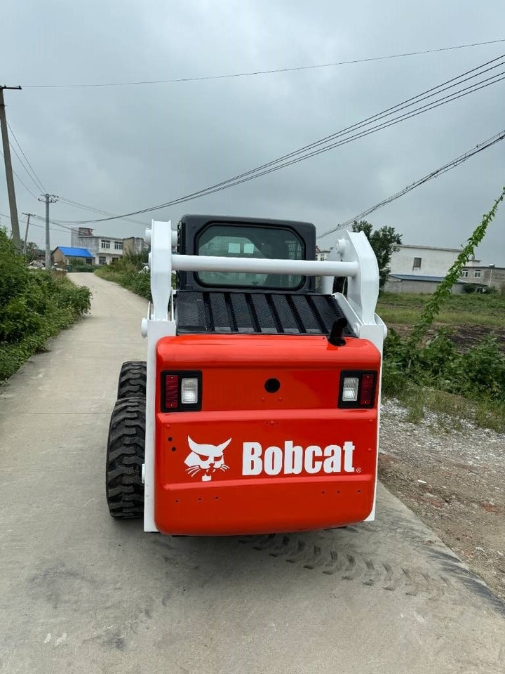Bobcat S 185 - حفارات زحافة: صور 4 Bobcat S 185 - حفارات زحافة: صور 4